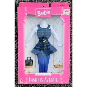 1996 Barbie Fashion Avenue Boutique Clothing 18378 Complete New In Box